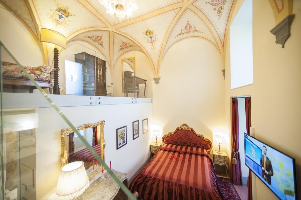 مبيت وإفطار سيينا Residenza D'Epoca Palazzo Borghesi المظهر الخارجي الصورة